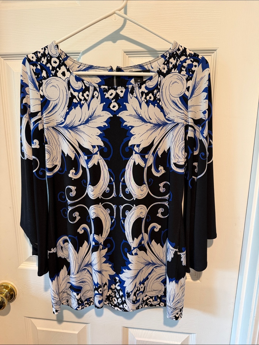 Alfani Black, Blue & White Printed Tunic Top
